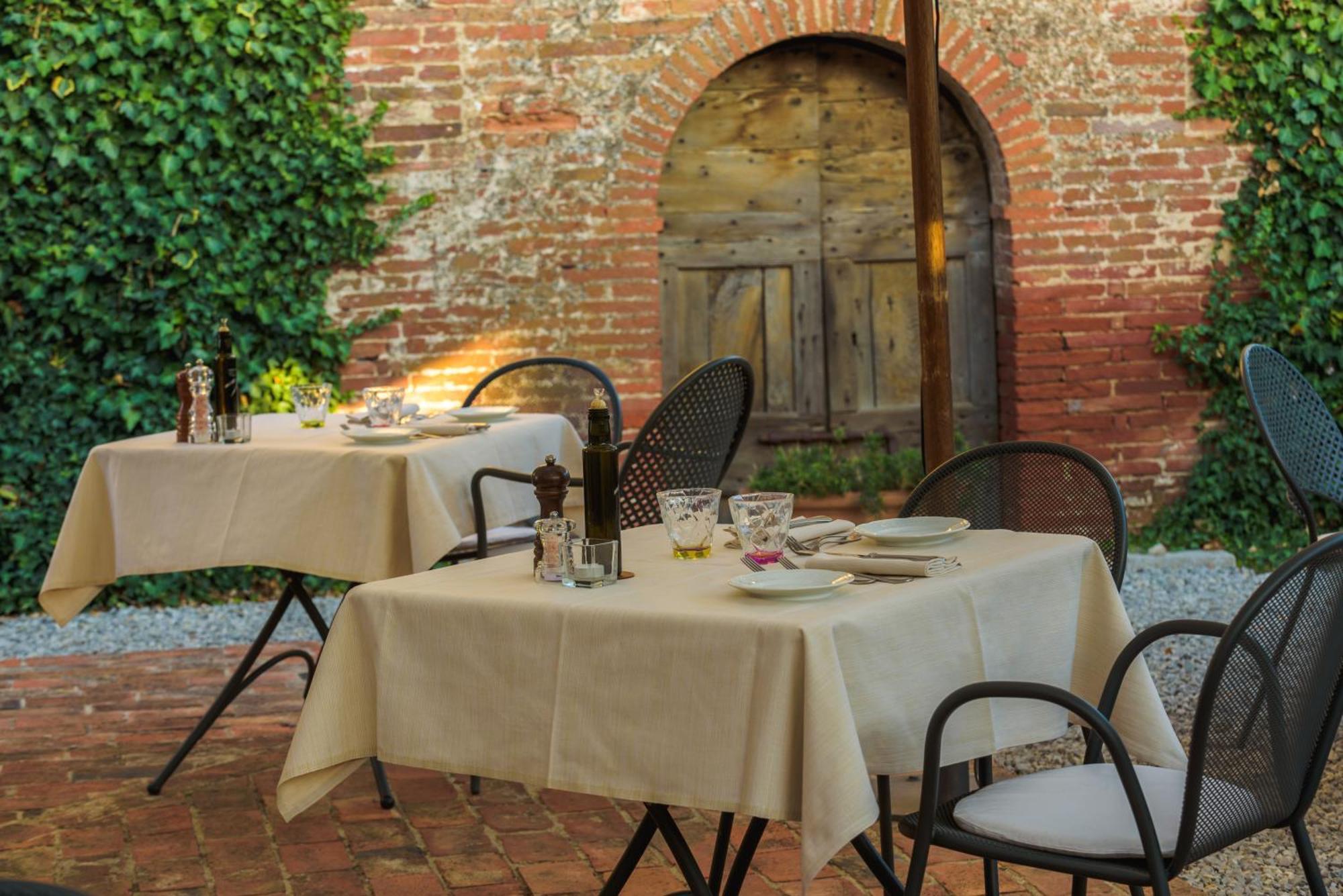 Hotel Relais La Leopoldina Bettolle Exterior foto